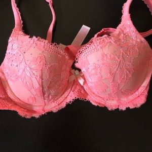 Victoria secret bra size 36A